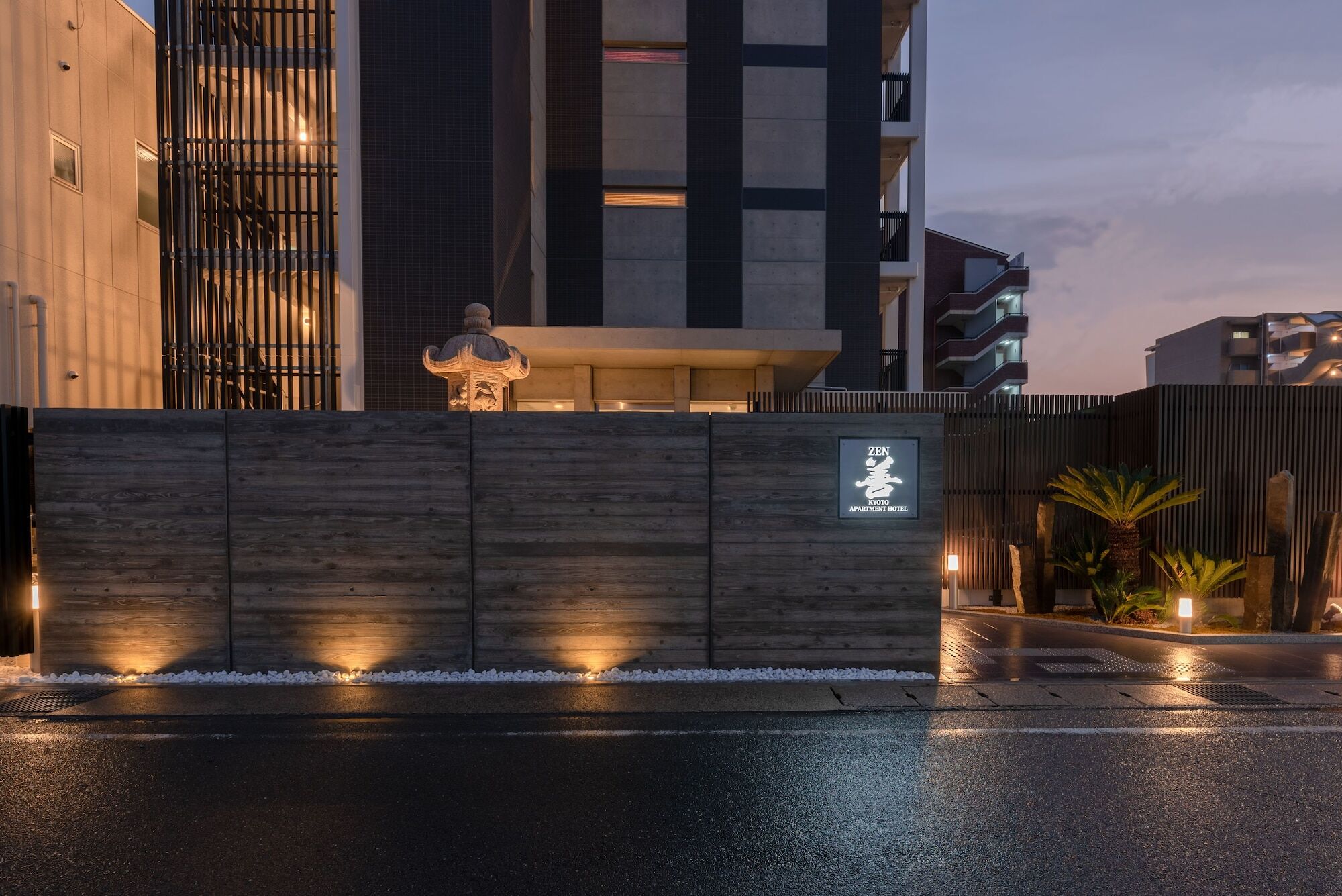Zen Kyoto Apartment Hotel מראה חיצוני תמונה